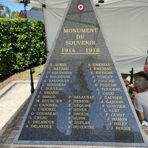 ecriture sur monument